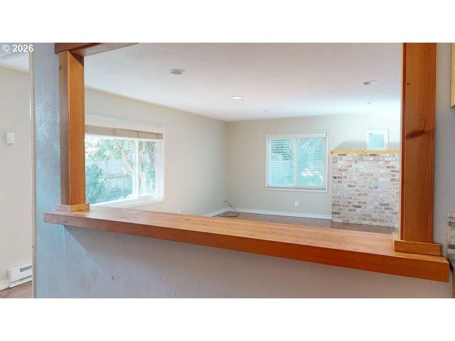 1214 RANSOM Ave, Brookings, OR 97415