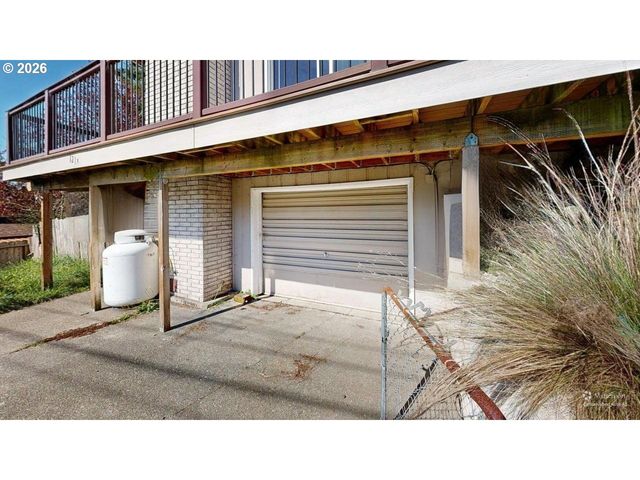 1214 RANSOM Ave, Brookings, OR 97415