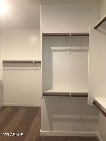 9742 E Red Giant Drive, Mesa, AZ 85212
