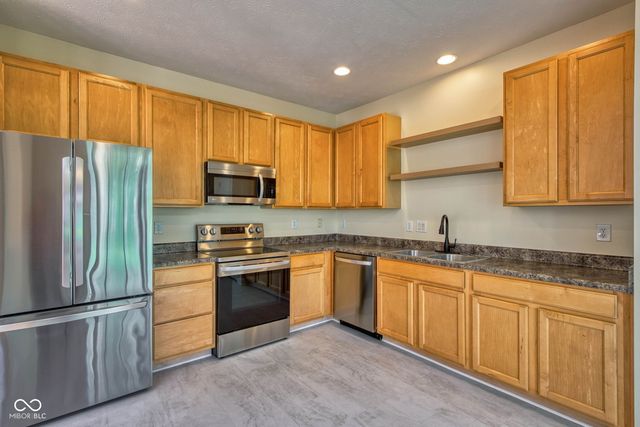 5649 Castor Way, Noblesville, IN 46062