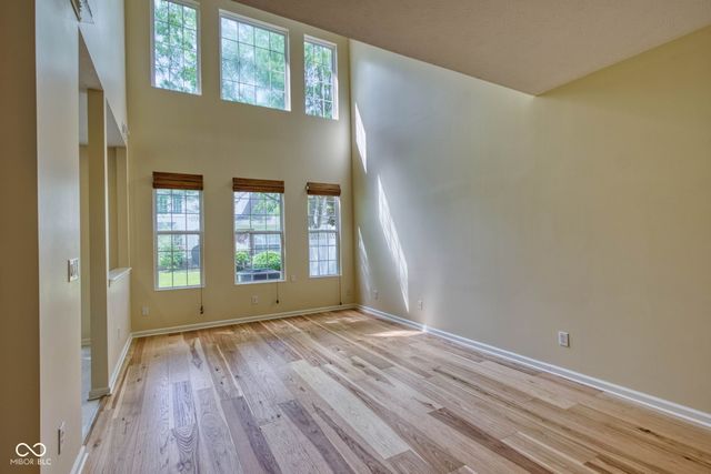 5649 Castor Way, Noblesville, IN 46062