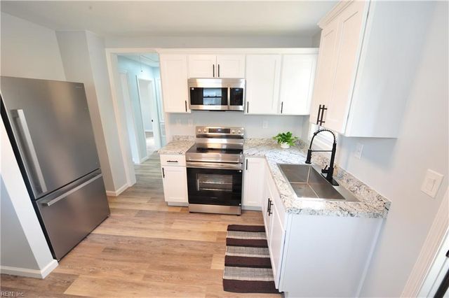 12 Harvard RD, Portsmouth, VA 23701