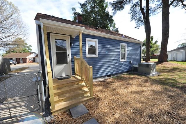 12 Harvard RD, Portsmouth, VA 23701