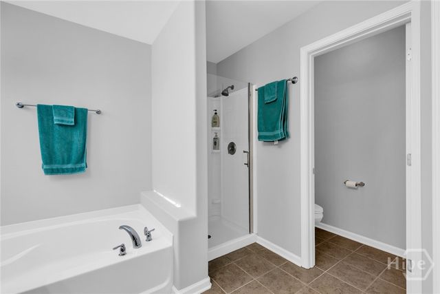 196 Chapel Lake S, Savannah, GA 31419
