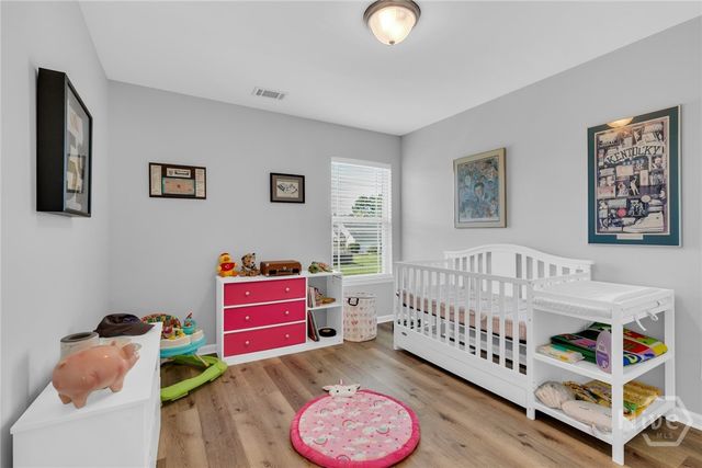 196 Chapel Lake S, Savannah, GA 31419