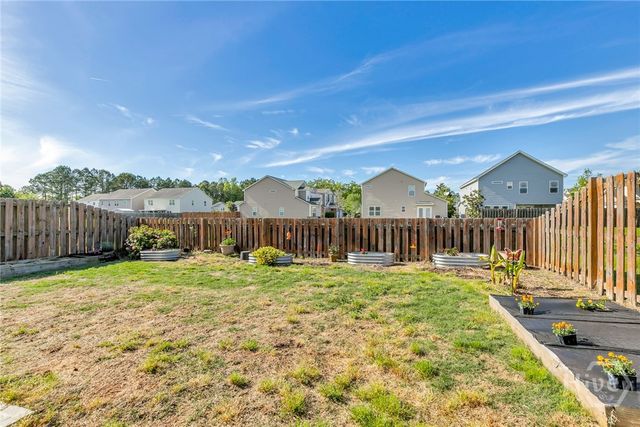 196 Chapel Lake S, Savannah, GA 31419