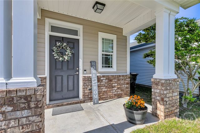 196 Chapel Lake S, Savannah, GA 31419