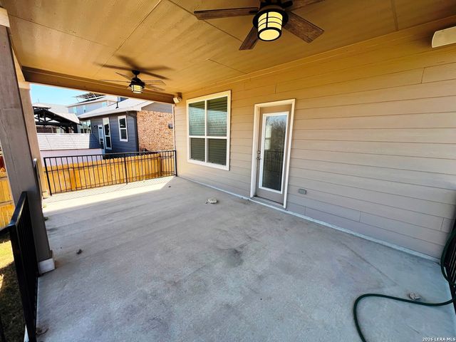 2118 Themis Way, San Antonio, TX 78245