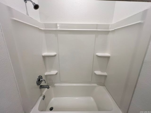 2118 Themis Way, San Antonio, TX 78245