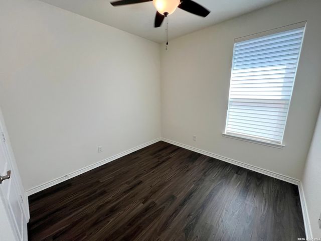 2118 Themis Way, San Antonio, TX 78245