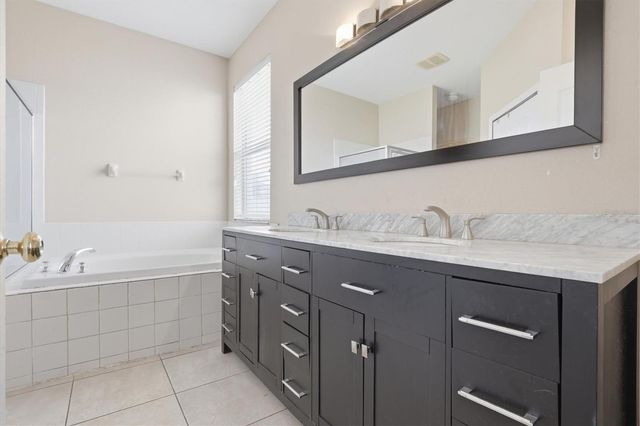 3036 GIANNA WAY, Land O Lakes, FL 34638