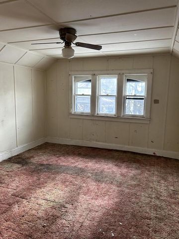 2206 W Keefe AVENUE, Milwaukee, WI 53206