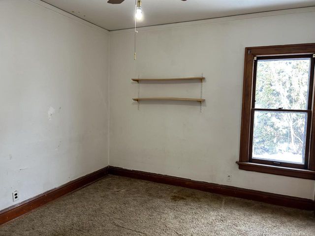 2206 W Keefe AVENUE, Milwaukee, WI 53206