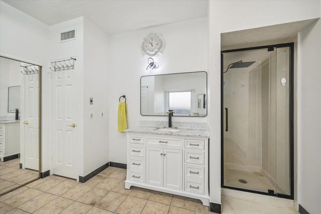 2503 Hodges Bend Circle, Sugar Land, TX 77479