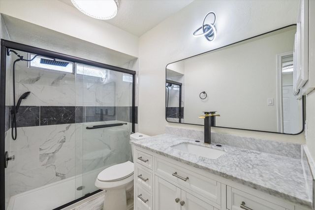 2503 Hodges Bend Circle, Sugar Land, TX 77479