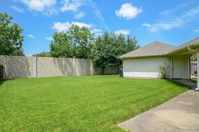 2503 Hodges Bend Circle, Sugar Land, TX 77479
