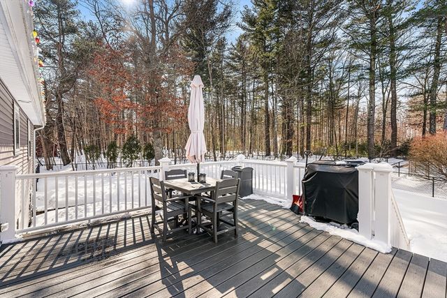 143 Plymouth St, Pembroke, MA 02359