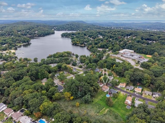 7 Ute Pl, Rockaway Twp., NJ 07866