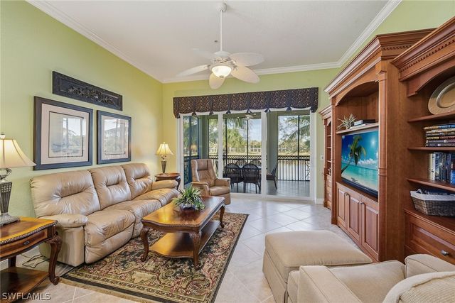 9288 Grassi WAY 201, Naples, FL 34114