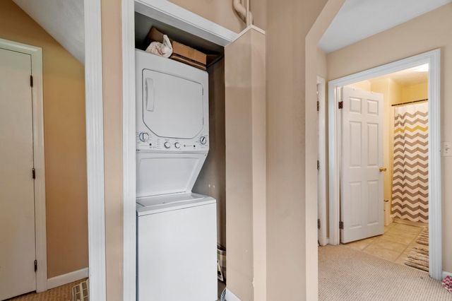 23 Pinehurst Ave, Billerica, MA 01821