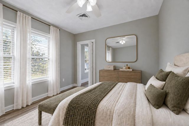 23 Pinehurst Ave, Billerica, MA 01821