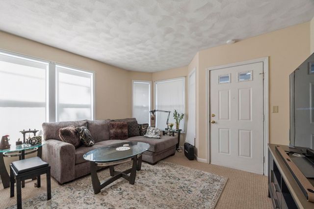 23 Pinehurst Ave, Billerica, MA 01821