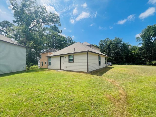 761 Plum Tree, Livingston, TX 77351