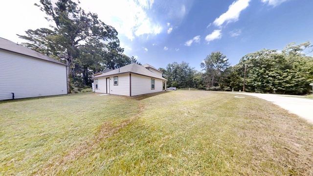 761 Plum Tree, Livingston, TX 77351