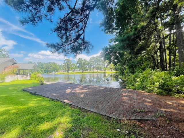 761 Plum Tree, Livingston, TX 77351