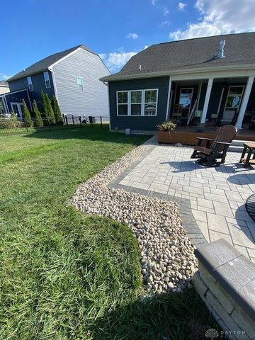 1137 Red Maple Drive, Troy, OH 45373