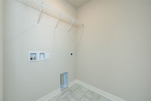 18257 Alpine Drive, Clive, IA 50325