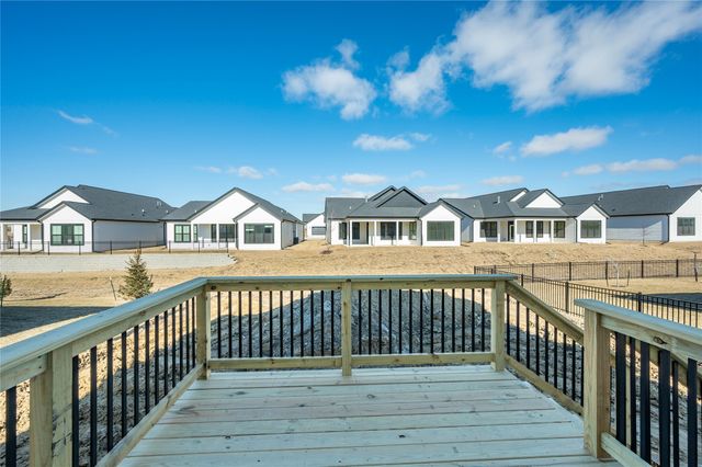 18257 Alpine Drive, Clive, IA 50325