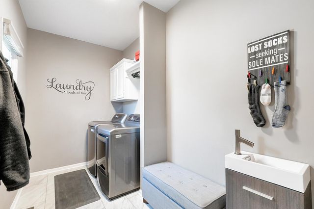 1755 E Tiara Pines St, Derby, KS 67037