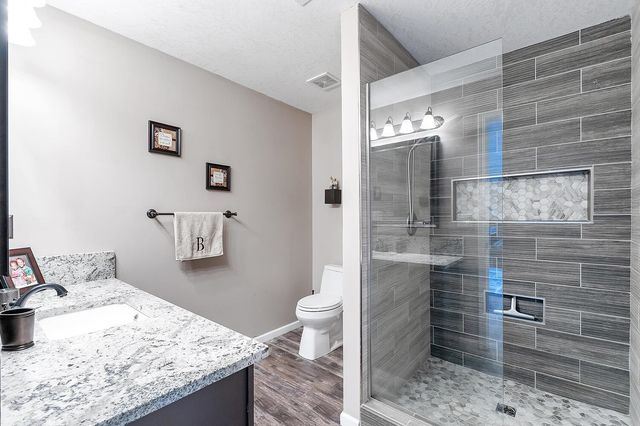 1755 E Tiara Pines St, Derby, KS 67037