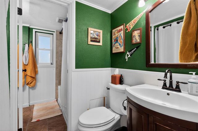 1011 TIMOR AVENUE, Orlando, FL 32804