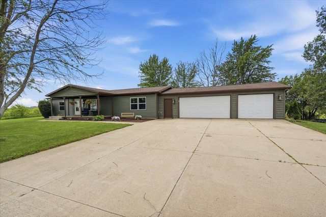 N5025 Meadowlark Circle, Monticello, WI 53570
