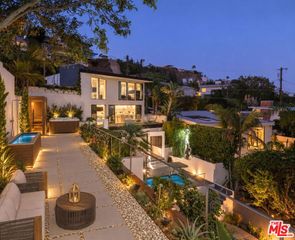 8380 Hollywood Boulevard, Los Angeles, CA 90069
