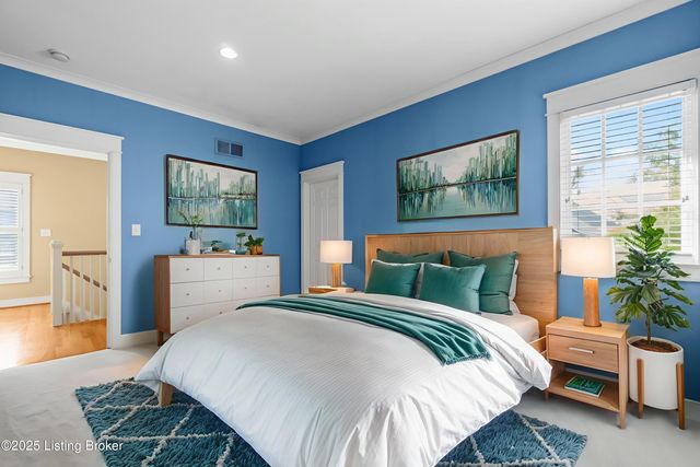 8405 Broecker Blvd, Louisville, KY 40241