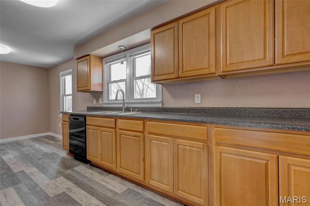 1926 Terrace Drive, Alton, IL 62002