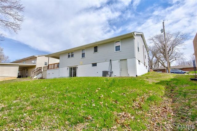 1926 Terrace Drive, Alton, IL 62002