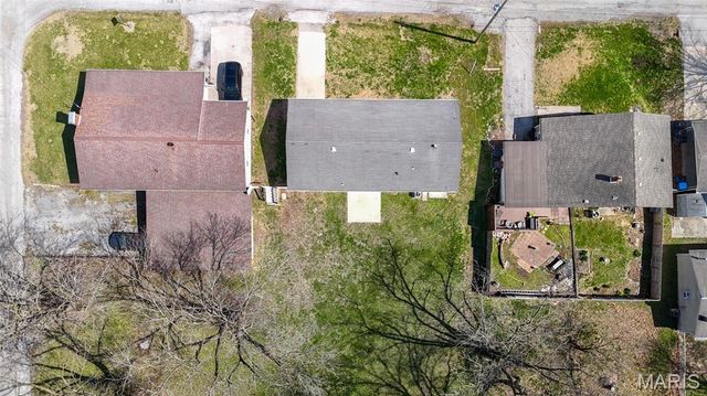 1926 Terrace Drive, Alton, IL 62002
