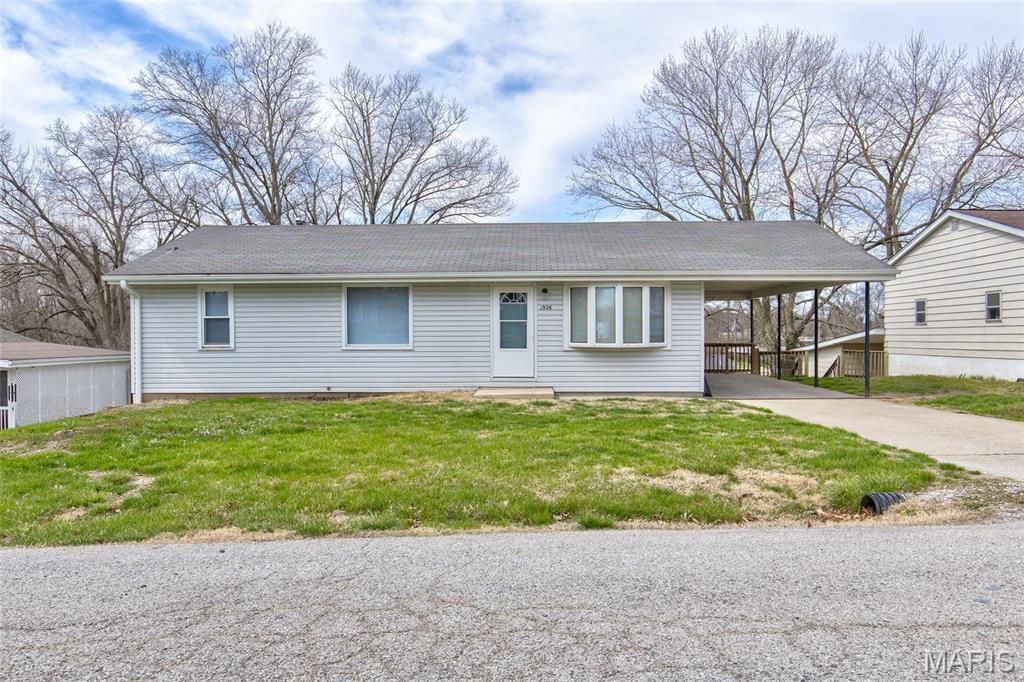 1926 Terrace Drive, Alton, IL 62002