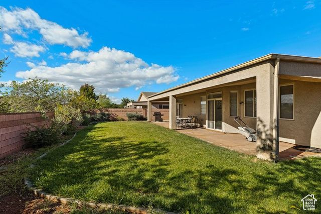 3296 E HIDDEN SPRINGS DR, Washington, UT 84780