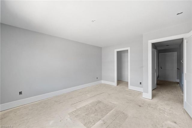 212 Avian Lane, Winston-salem, NC 27127