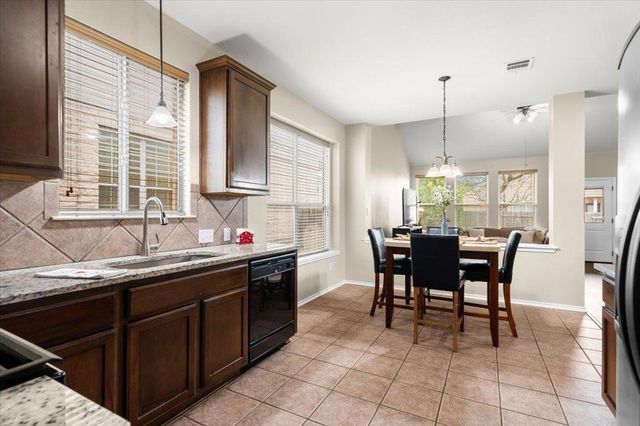 3113 Aquila CT, Round Rock, TX 78681