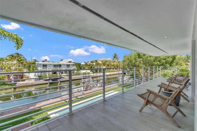 165 Ocean Dr, Tavernier, FL 33070