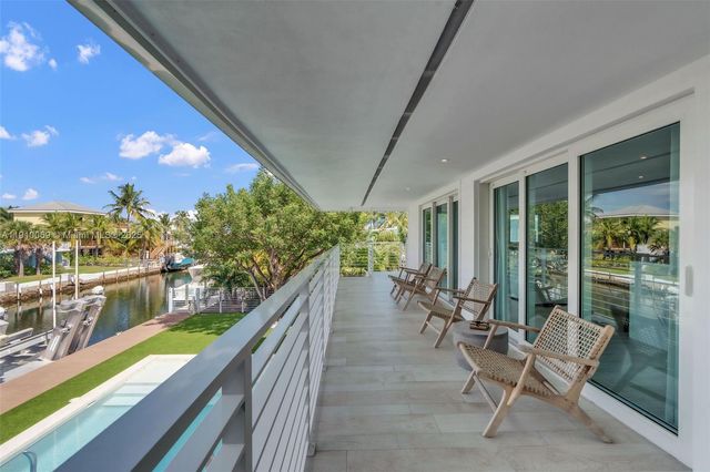 165 Ocean Dr, Tavernier, FL 33070