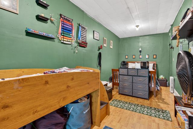 34 Sutton Street, Brooklyn, NY 11222