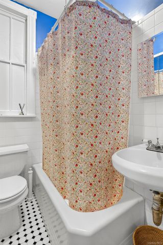 34 Sutton Street, Brooklyn, NY 11222