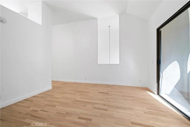 5335 White Oak Avenue A, Encino, CA 91316